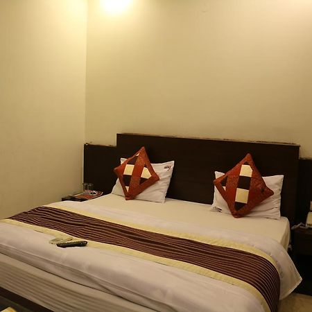 Hotel Seven Seas Inn New Delhi Eksteriør billede