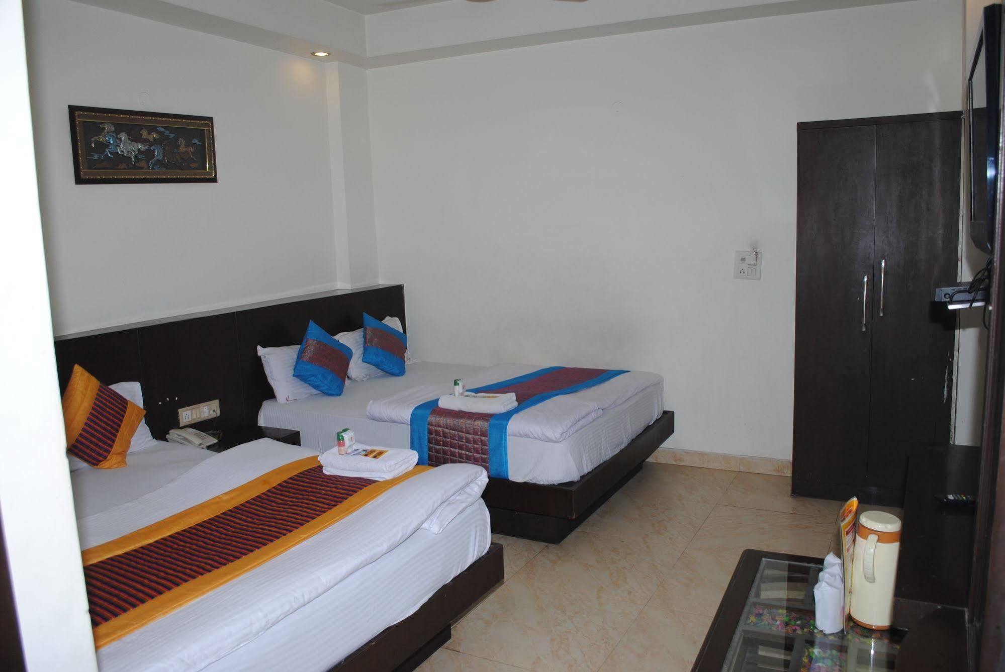 Hotel Seven Seas Inn New Delhi Eksteriør billede