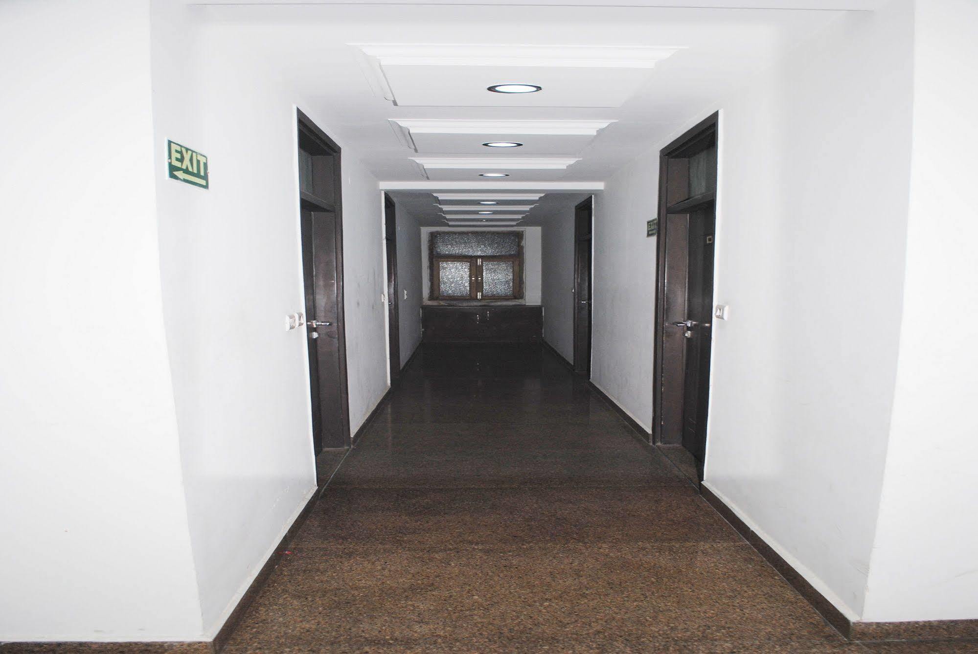 Hotel Seven Seas Inn New Delhi Eksteriør billede
